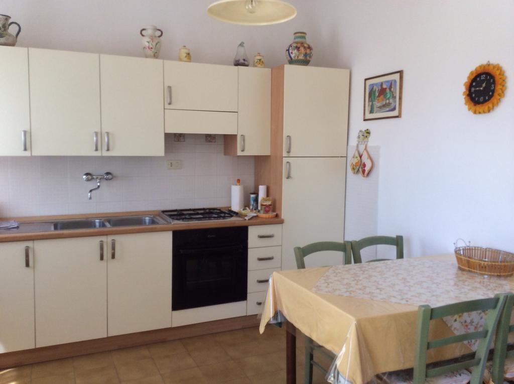 Agriturismo Susanna E Atria بيبونا الغرفة الصورة